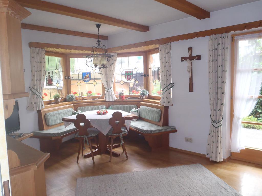 Ferienhaus Bergfreund ミッテンヴァルト エクステリア 写真