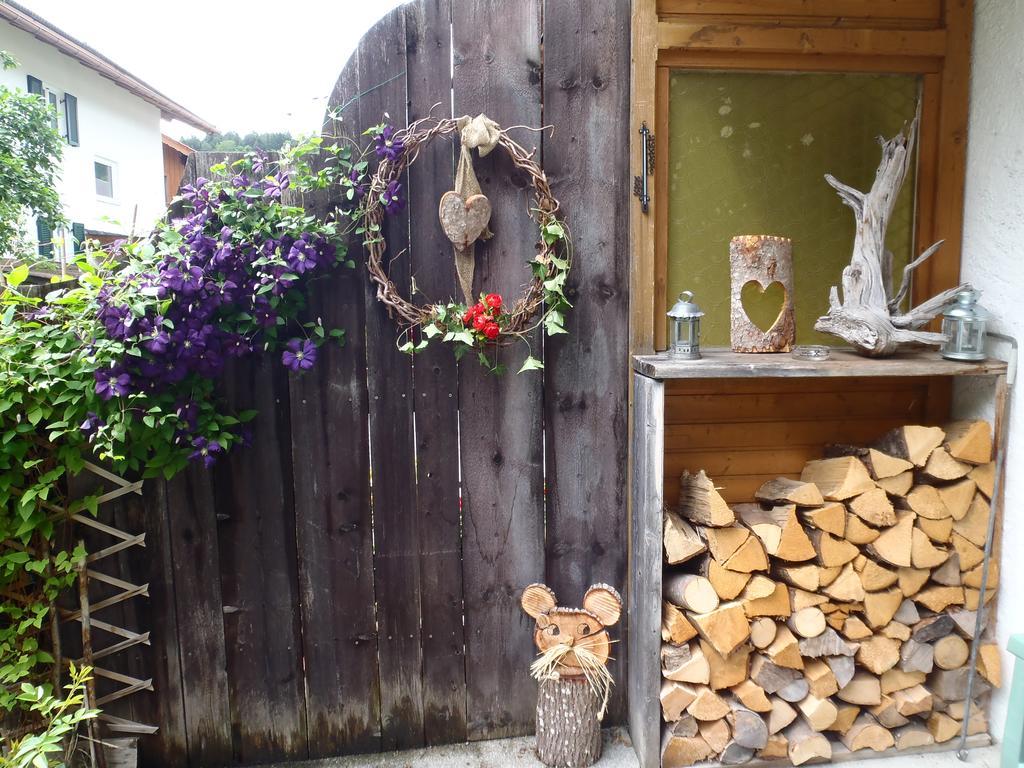 Ferienhaus Bergfreund ミッテンヴァルト エクステリア 写真